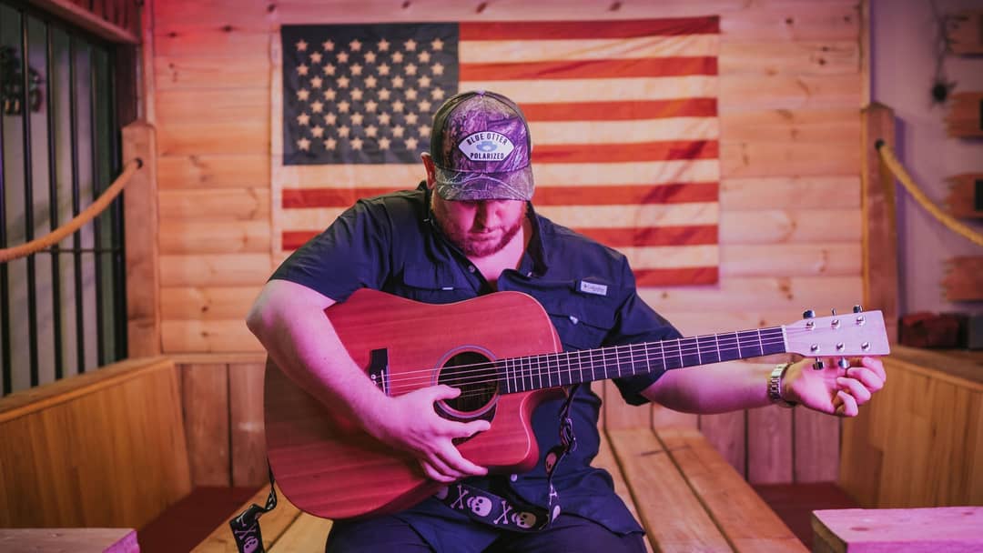 Luke Combs UK - Tribute